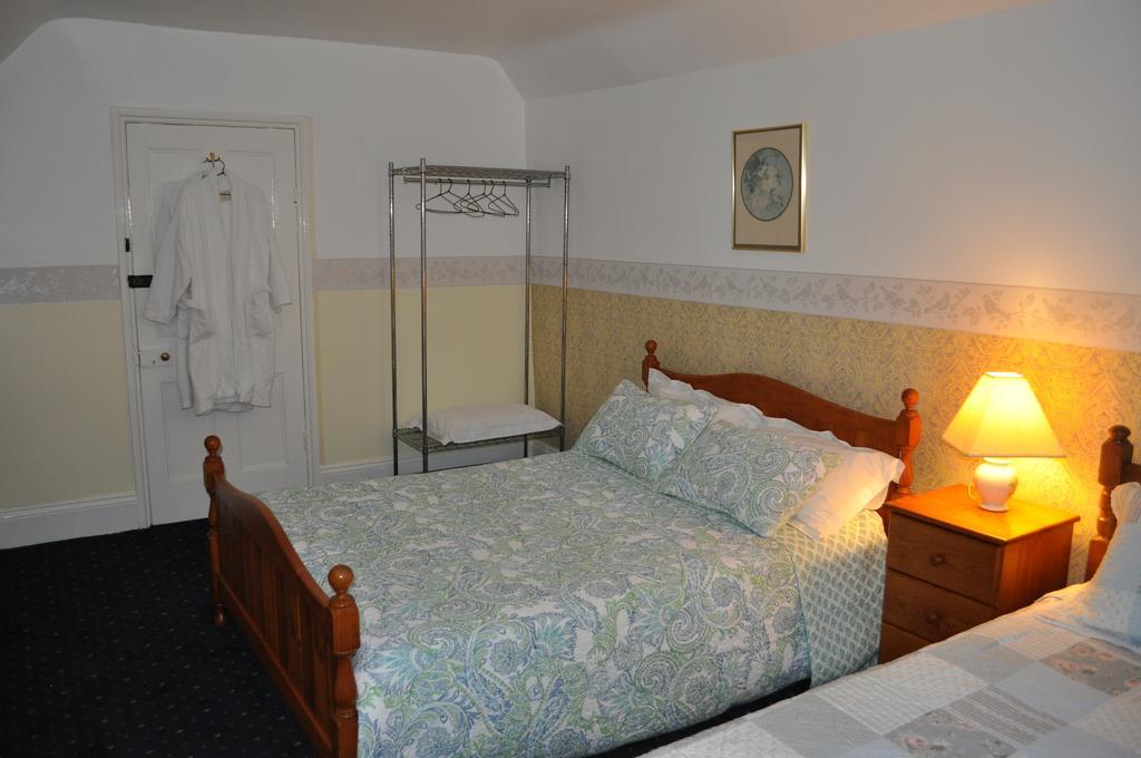 Roslyn House Bed & Breakfast Bushy Park Ngoại thất bức ảnh