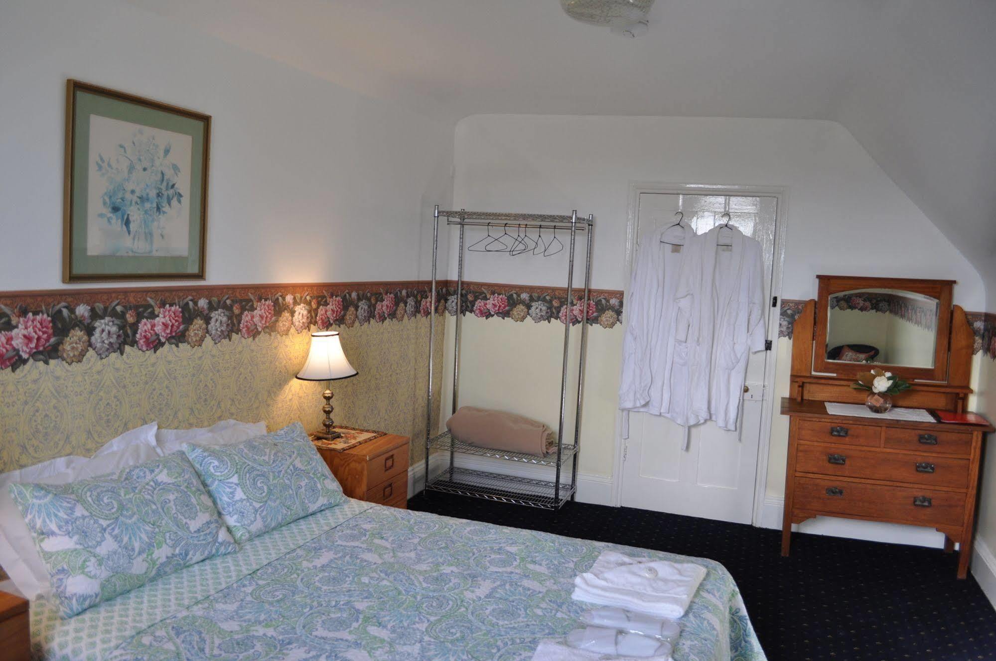 Roslyn House Bed & Breakfast Bushy Park Ngoại thất bức ảnh